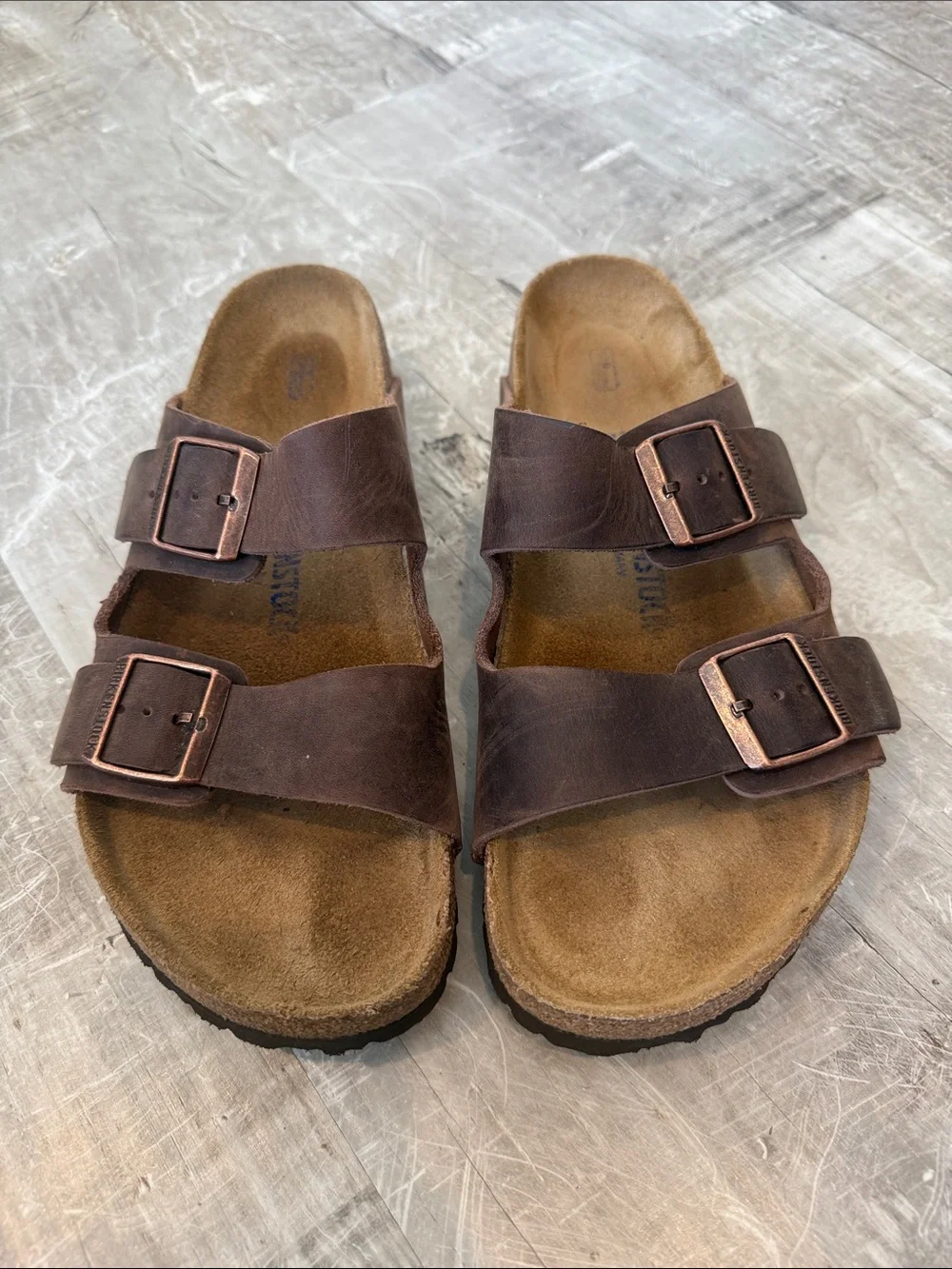 Birkenstock Arizona Men's Brown Two-Strap Leather Sandals Regular - Picture 1 of 6